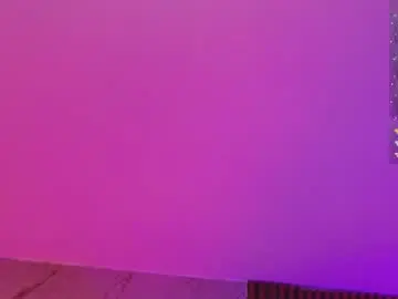 Emberrvelvet  live sex cam