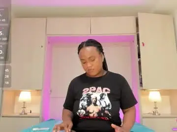 Emilyystuart  live sex cam