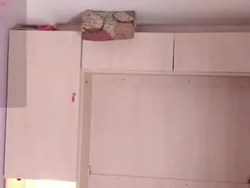 Emilyystuart  live sex cam