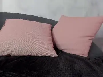 Laura_greco  live sex cam