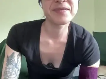 Lilmissandria  live sex cam