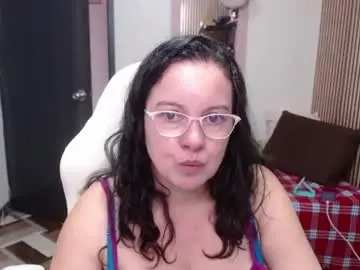 Mature_wolf  live sex cam