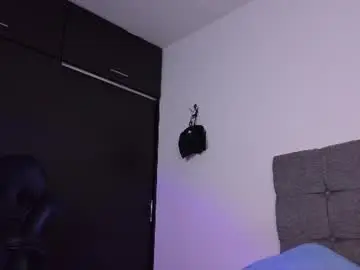 Miia_bratz  live sex cam