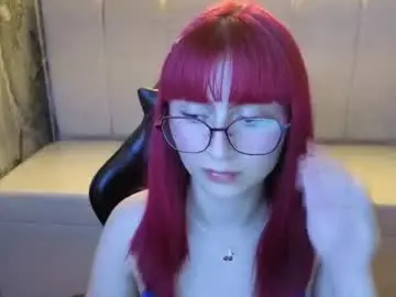 Queen_red_v  live sex cam