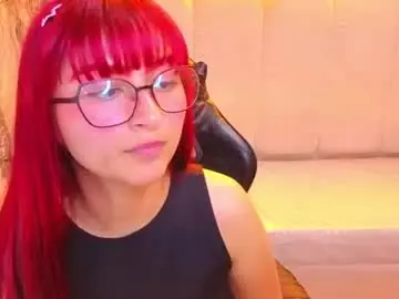 Queen_red_v  live sex cam