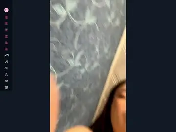 Sarawaldhoff  live sex cam