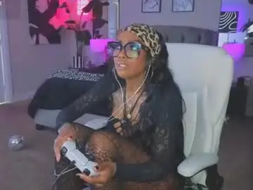 Tatted_vixen  live sex cam