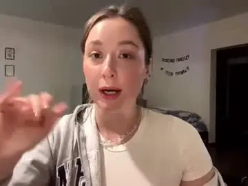 Trangbouthillette  live sex cam