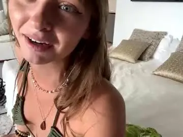 Tylababyy  live sex cam