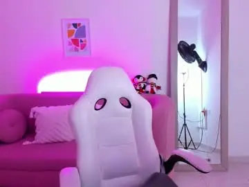 _mia_blue_18_  live sex cam