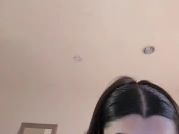 _mia_blue_18_  live sex cam