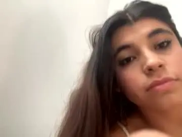 _mia_blue_18_  live sex cam