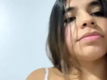 _mia_blue_18_  live sex cam