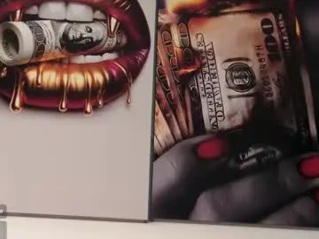 Aidaadams  live sex cam