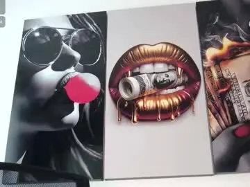 Aidaadams  live sex cam