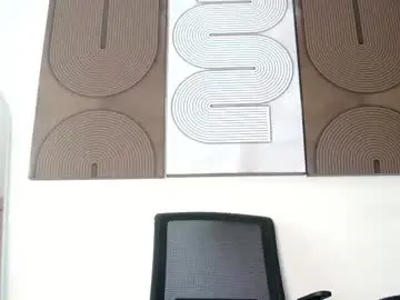 Aidaadams  live sex cam