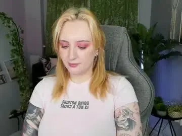 Asheluck  live sex cam
