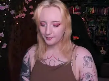Asheluck  live sex cam