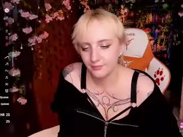 Asheluck  live sex cam