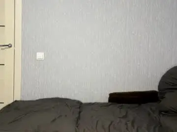 Carleegarbutt  live sex cam