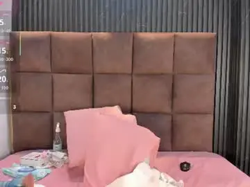 Gia_scott  live sex cam