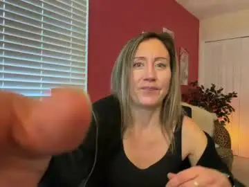 Goddesstkelly  live sex cam