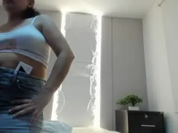 Kira_relish  live sex cam
