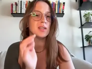 Liljbby  live sex cam