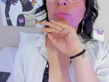 Madhy_rouse  live sex cam