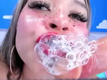 Miss_lucyla  live sex cam
