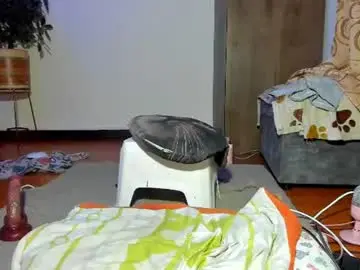 Moon_ligth18  live sex cam