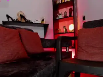 Rouse_xoxo  live sex cam