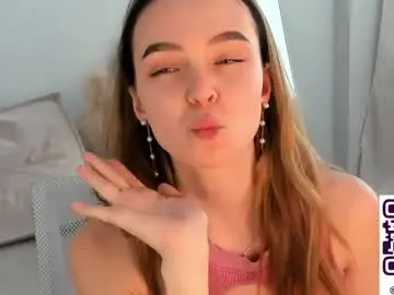 Sofa_vleifo  live sex cam