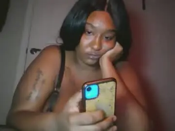 Theeholycity  live sex cam