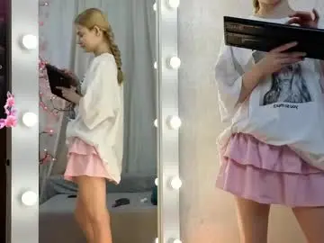 Wumcam  live sex cam