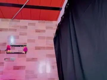 Zoee_dolcee  live sex cam