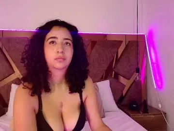 Bella_swwan_  live sex cam