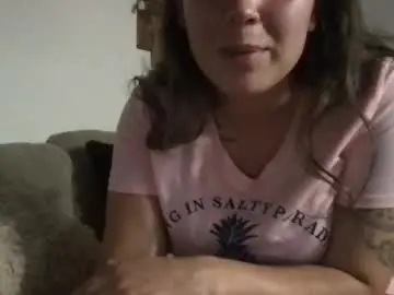 Boobiebbyddd  live sex cam