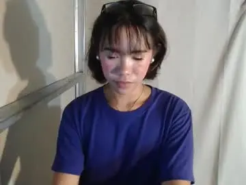 Hoelykarrie  live sex cam