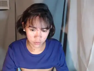 Hoelykarrie  live sex cam