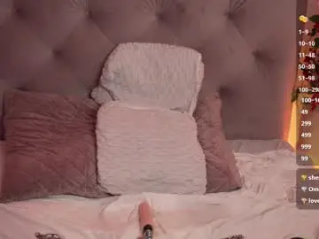 Julcy_peach  live sex cam