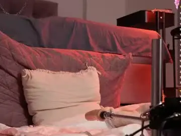 Julcy_peach  live sex cam