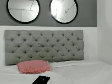 Karolay_lan  live sex cam