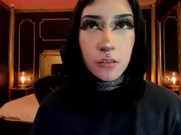 Kat_vonde  live sex cam