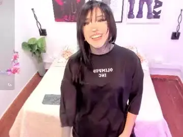Kat_vonde  live sex cam