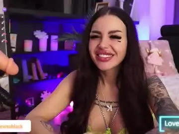 Naomyblackbarbie  live sex cam