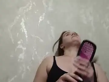 Sweat_lili  live sex cam