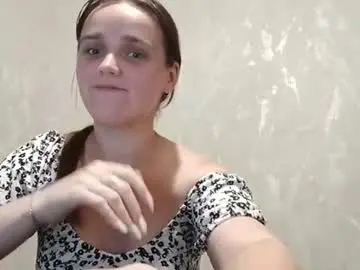 Sweat_lili  live sex cam