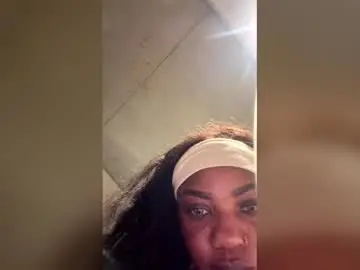 Sweetpinkie1  live sex cam