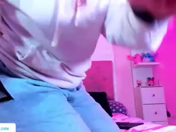 Vannessa_shy  live sex cam